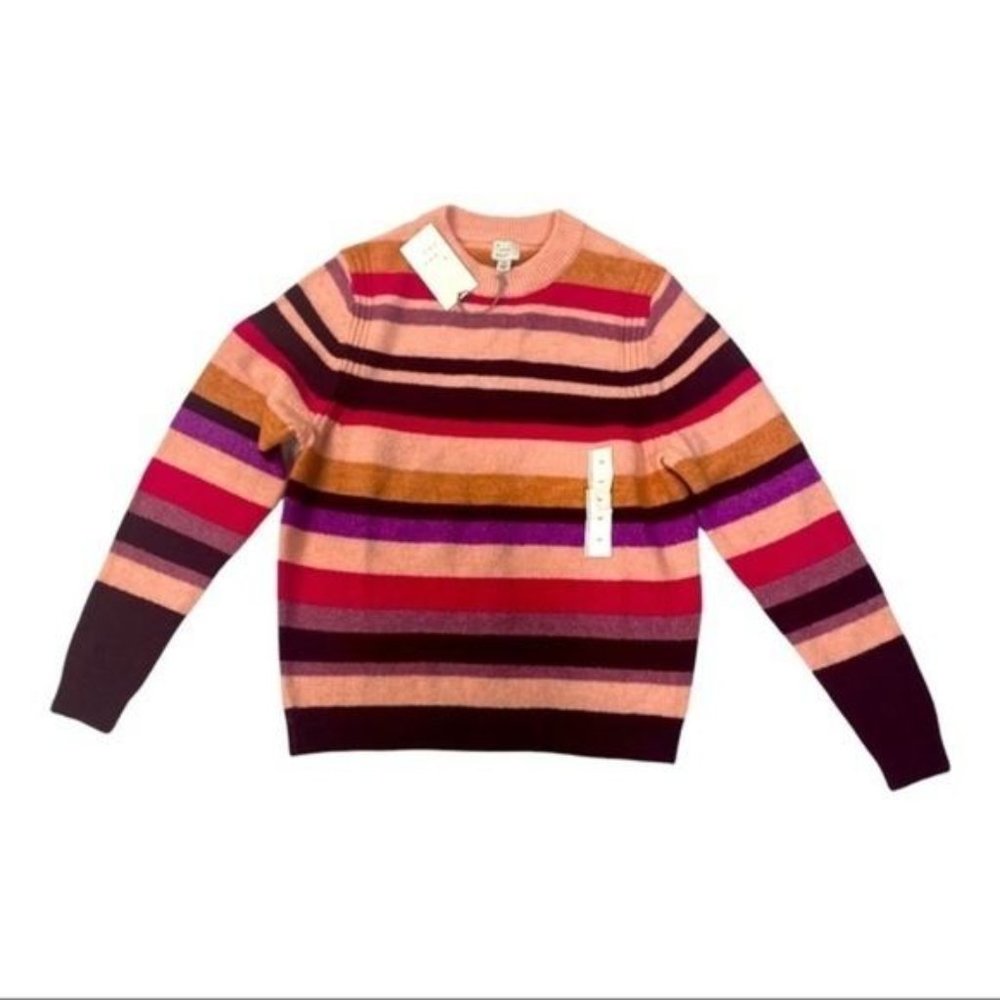 A new day sweater size XS (#30)